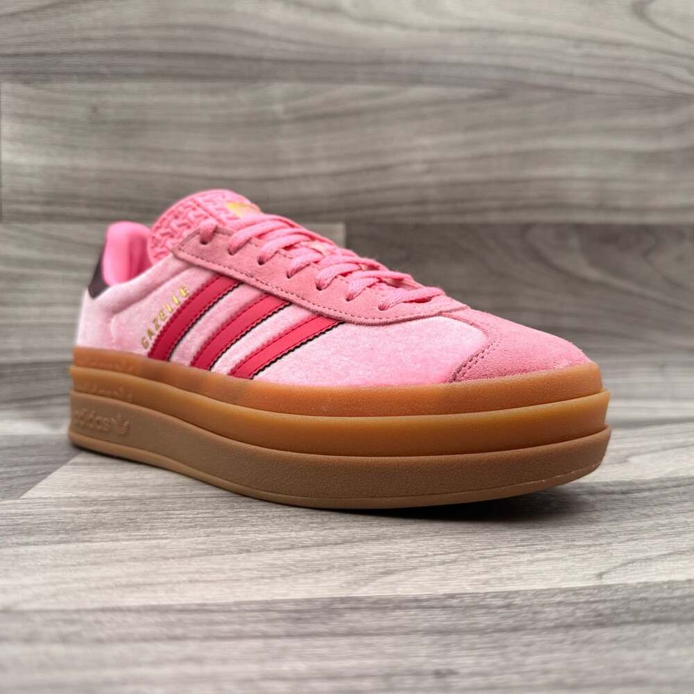 adidas Gazelle Bold Bliss Pink Ruby
Red Gum Womens 6 JR5964